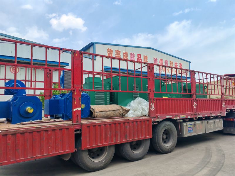 兩台直流電機和兩台交流（liú）電機正好一車貨，出發